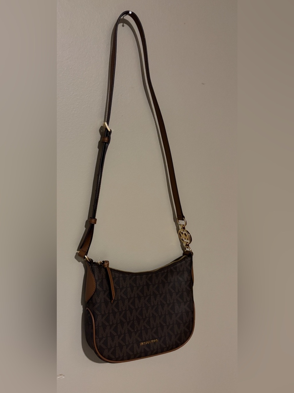 Michael Kors Brown Logo Dome Crossbody with Tan Trim - Picture 5 of 6